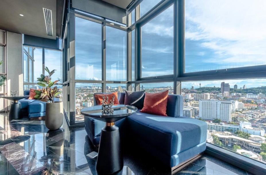 Edge Central Pattaya Seaview Residence Bagian luar foto